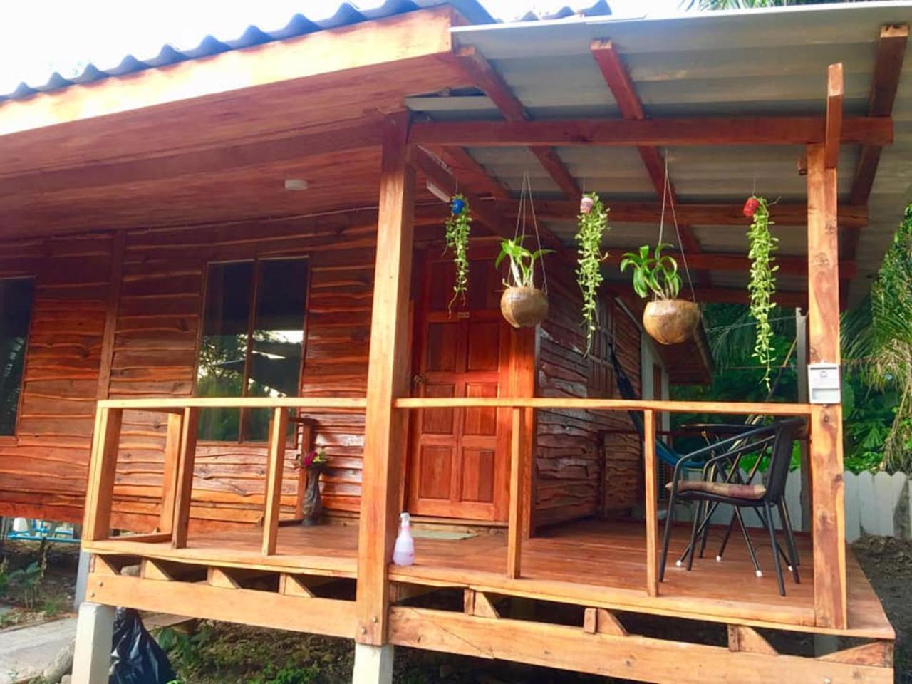 Отель Lanta A Toi House Ко-Ланта Экстерьер фото