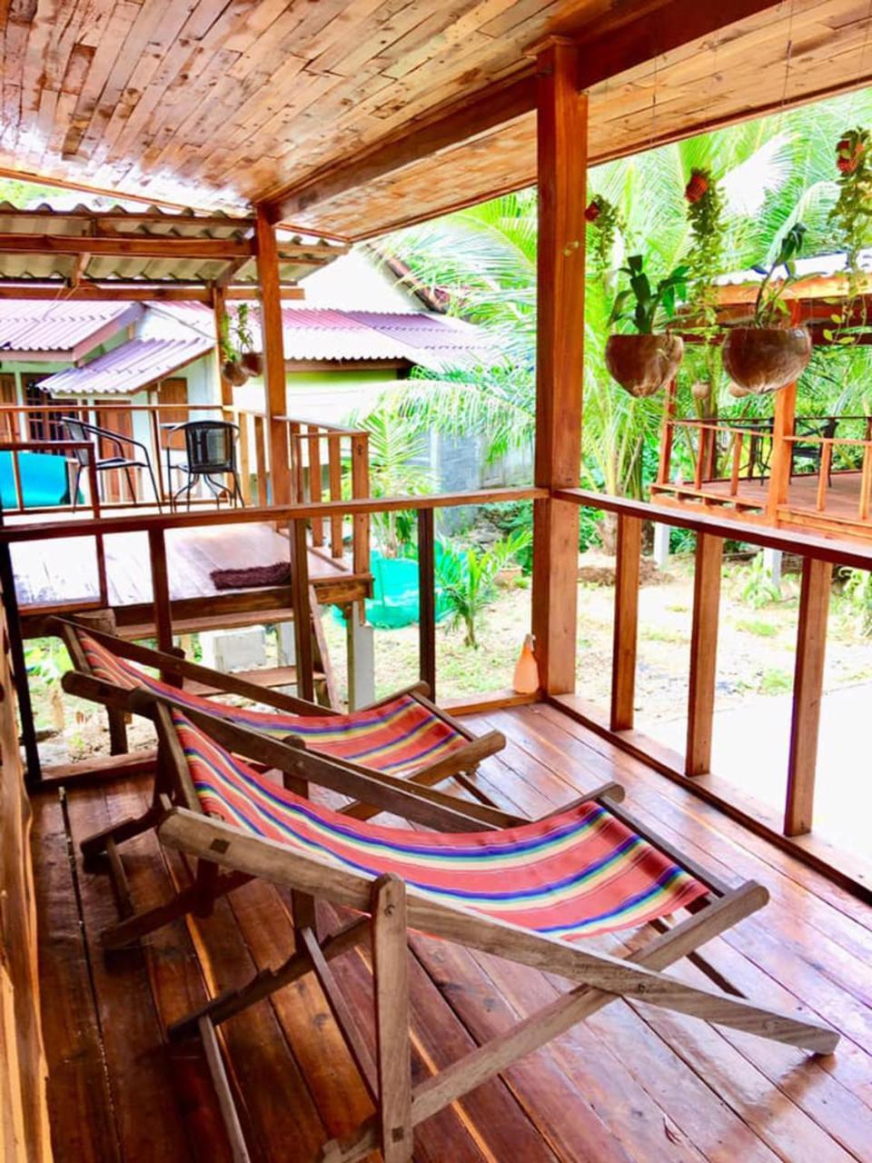 Отель Lanta A Toi House Ко-Ланта Экстерьер фото
