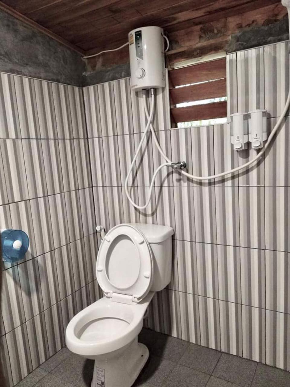 Отель Lanta A Toi House Ко-Ланта Экстерьер фото