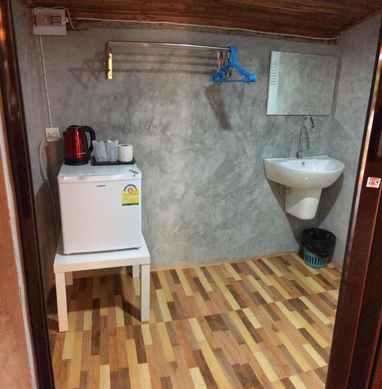 Отель Lanta A Toi House Ко-Ланта Экстерьер фото