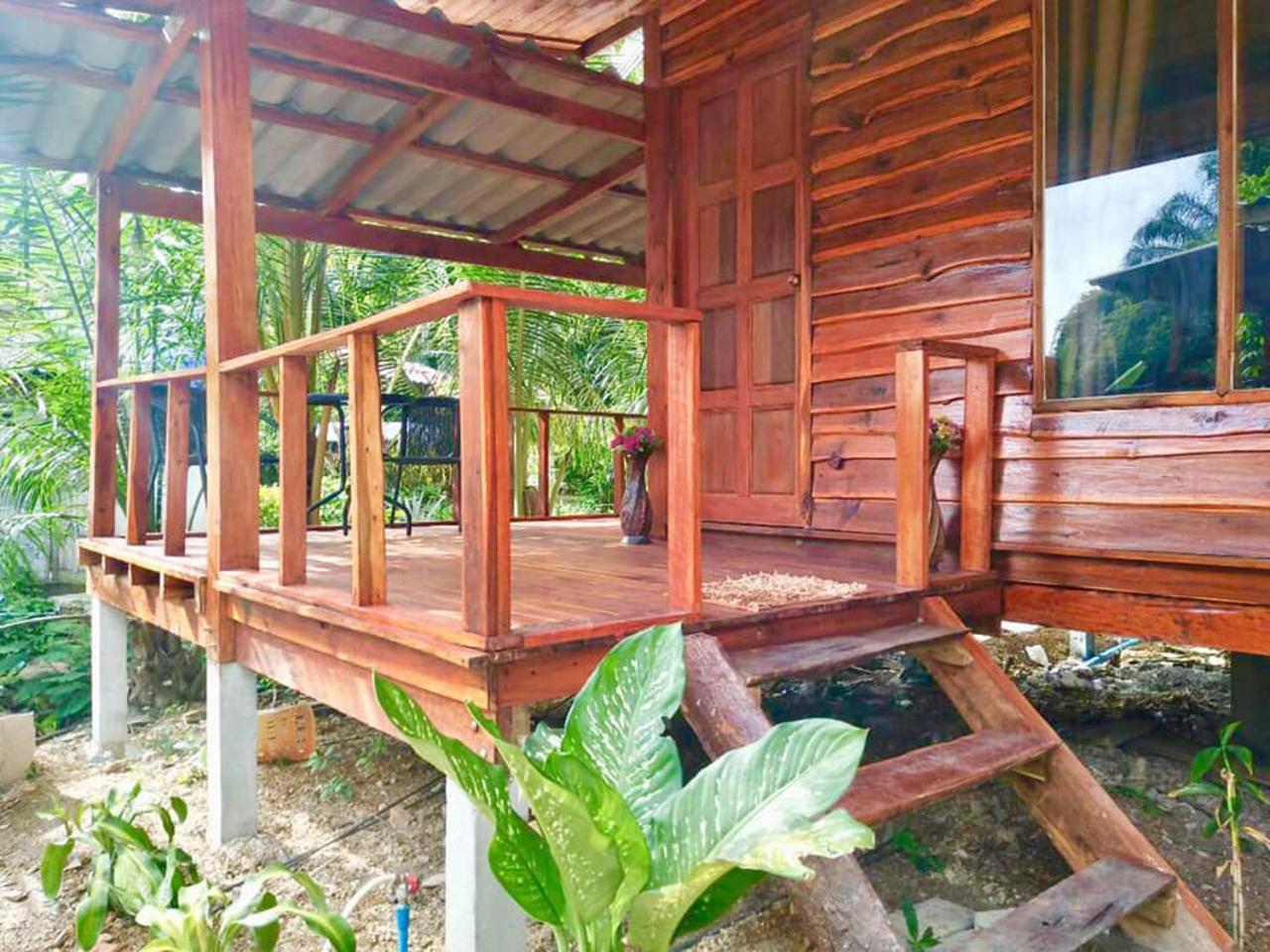 Отель Lanta A Toi House Ко-Ланта Экстерьер фото
