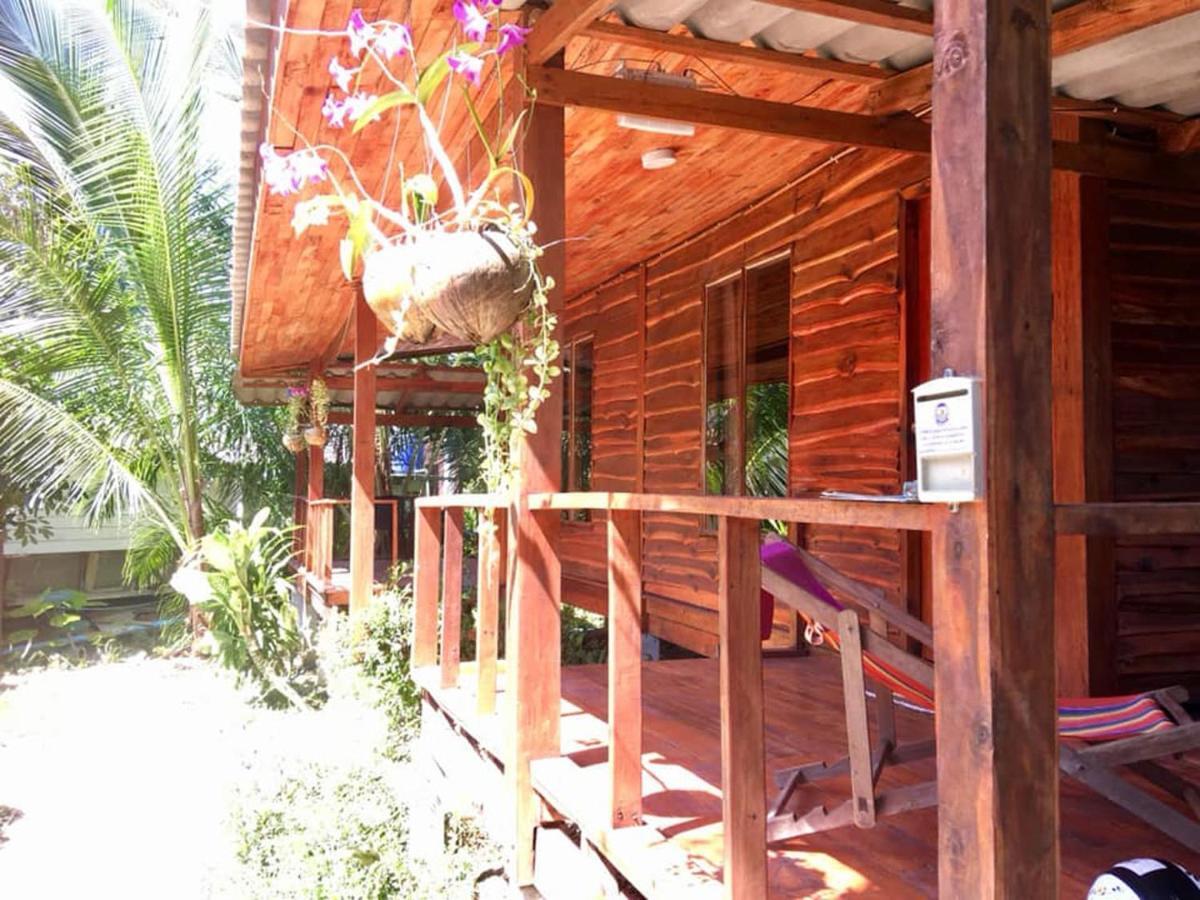 Отель Lanta A Toi House Ко-Ланта Экстерьер фото